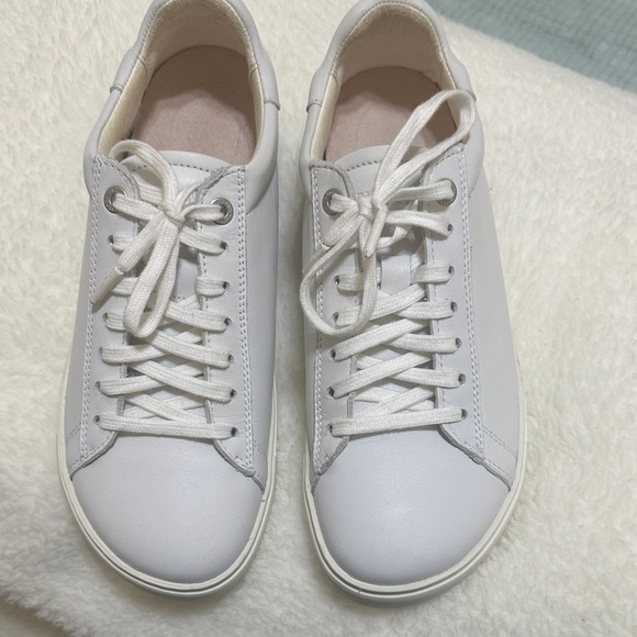 Birkenstock white sneaker. - Picture 3 of 5
